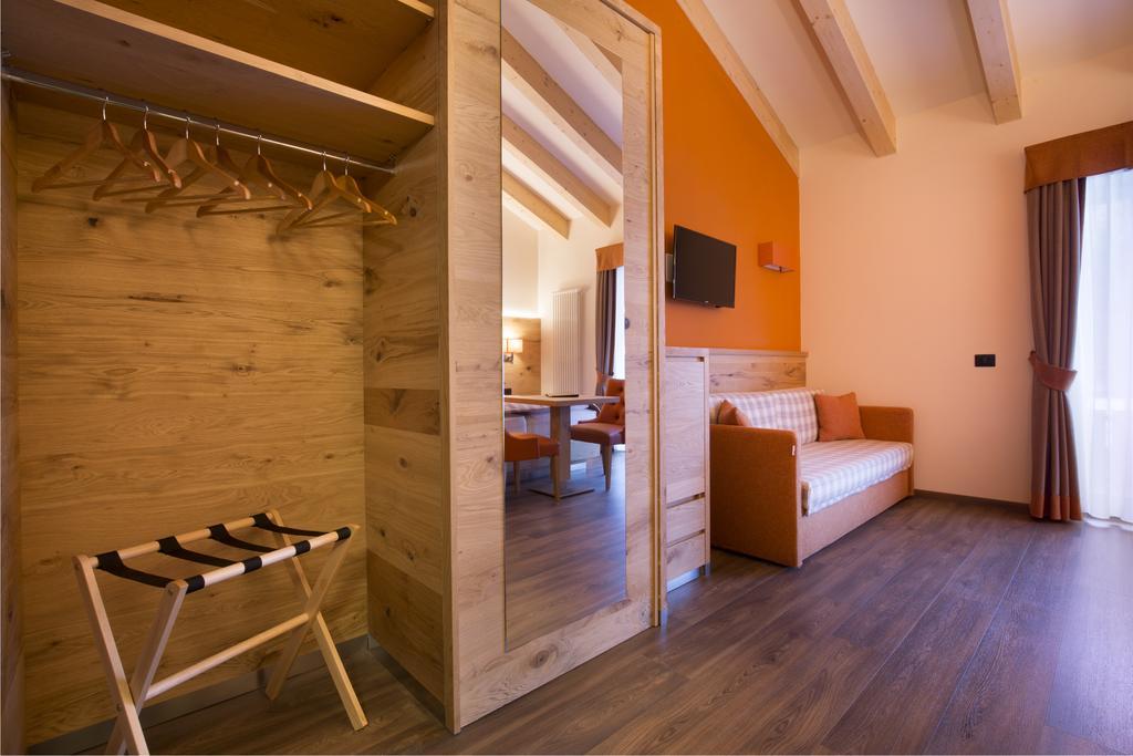 Chalet Marcora Campitello di Fassa Habitación foto
